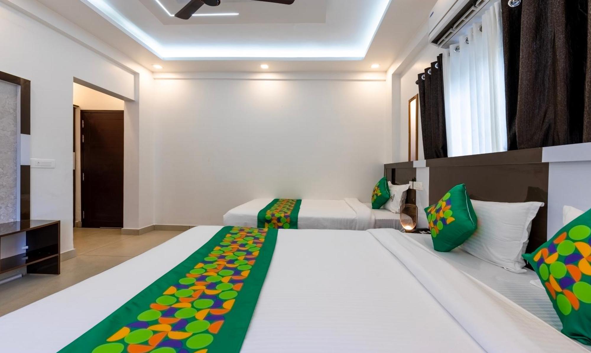 Treebo Premium Cochin Airport, 5 Min From Cochin Airport 호텔 Kochi 외부 사진